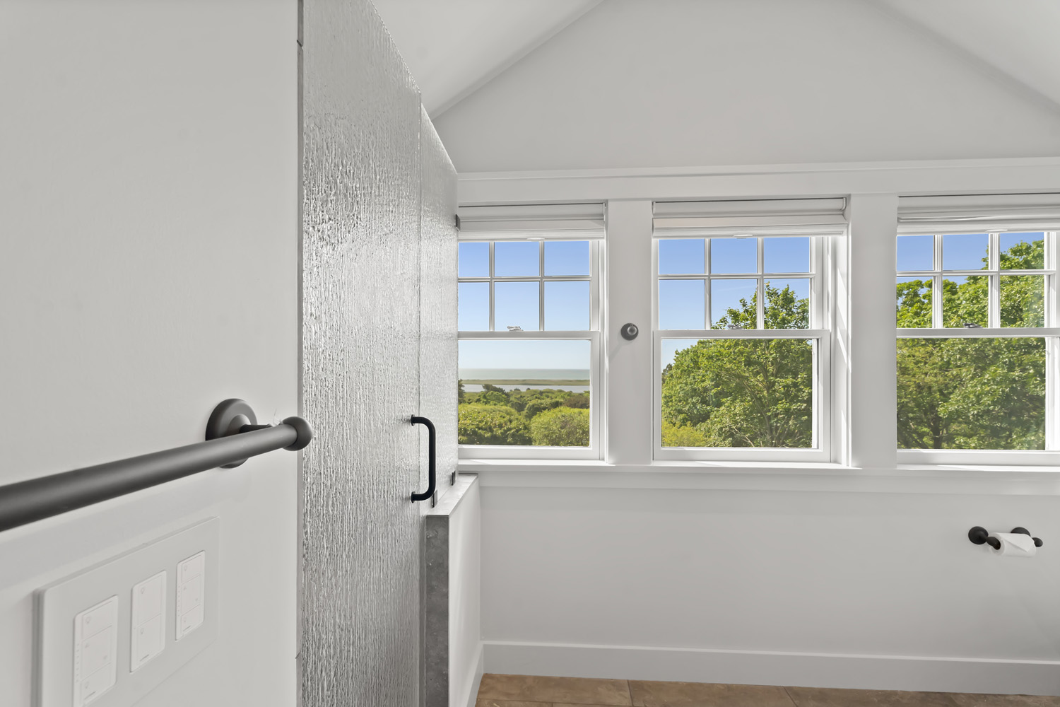 308 S Road Chilmark, MA 02535 - Photo 26 of 41 Bathroom #3