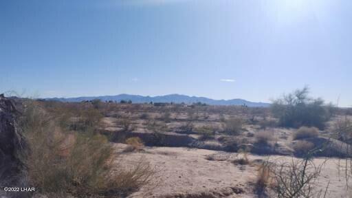 15 Frontage Road Yucca, AZ 86438 - Photo 16 of 18 2070