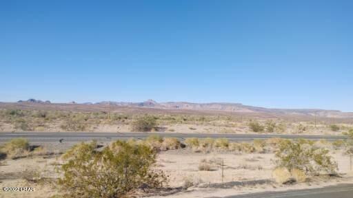 15 Frontage Road Yucca, AZ 86438 - Photo 6 of 18 2060
