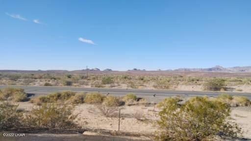 15 Frontage Road Yucca, AZ 86438 - Photo 9 of 18 2062