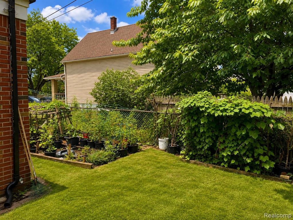 11283 Rivard Avenue Warren, MI 48089 - Photo 14 of 15 Gallery Image 14