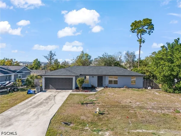 $2,750 | 17176 Phlox Drive, Fort Myers, FL 33967