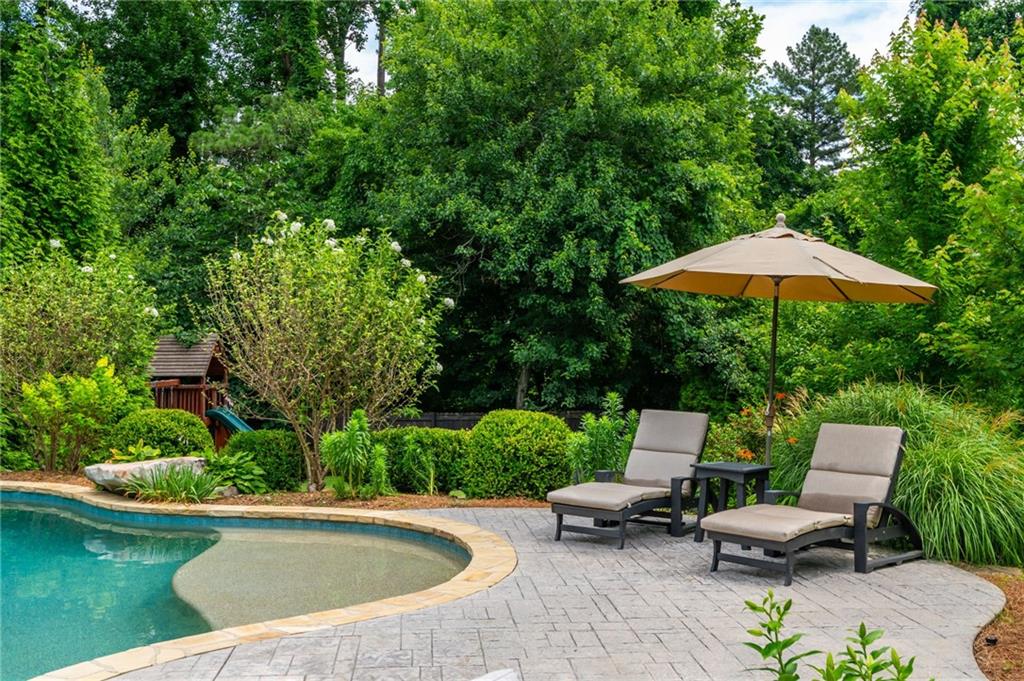 1282 Kendrick Road Northeast Atlanta, GA 30319 - Photo 29 of 35