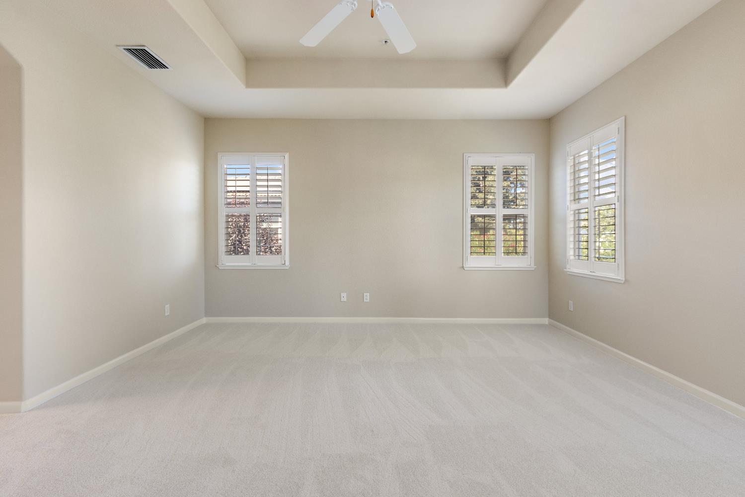 5631 Tufts Street Davis, CA 95618 - Photo 35 of 69 an empty room with windows