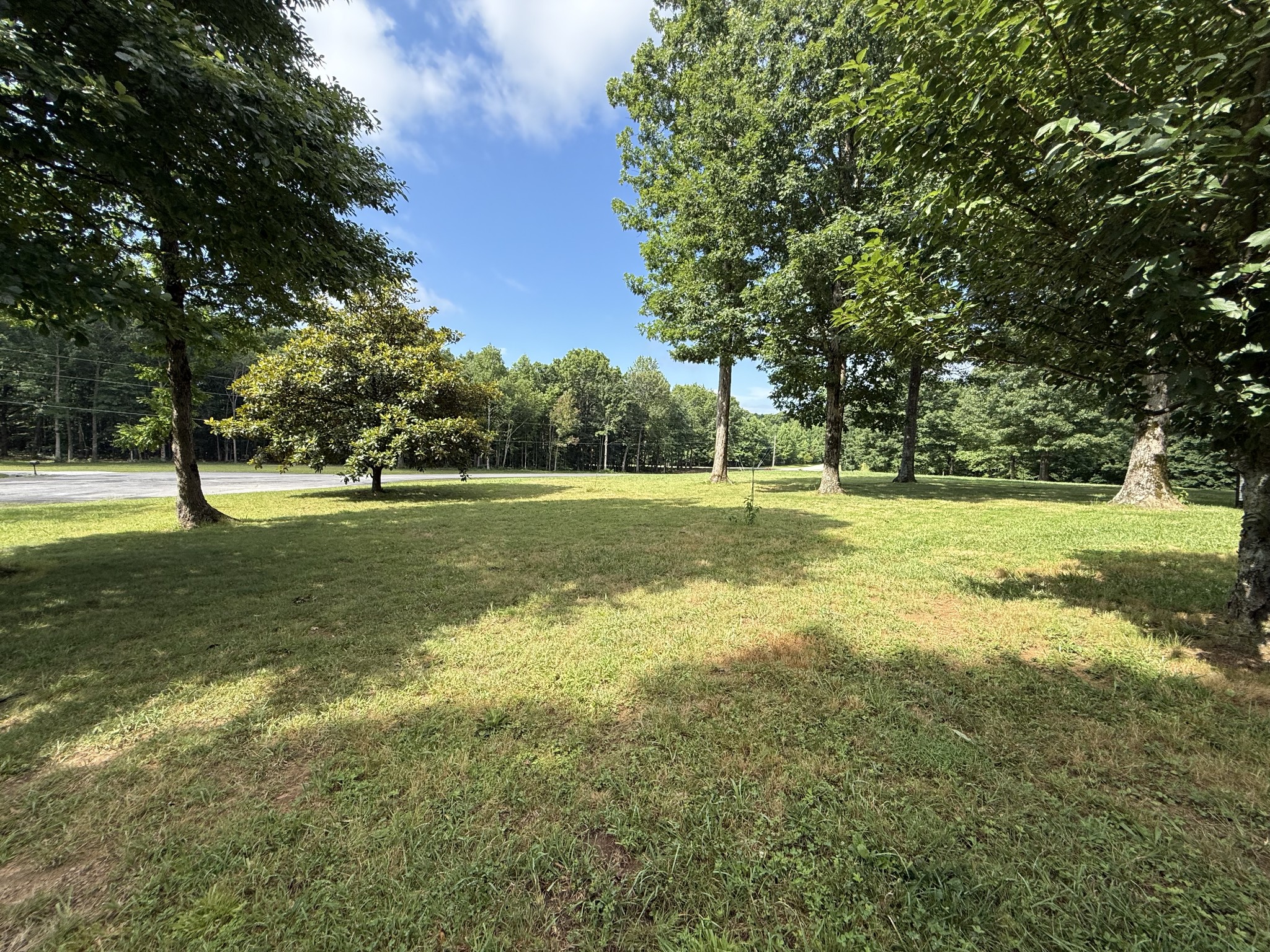 231 Point Drive Belvidere, TN 37306 - Photo 7 of 8