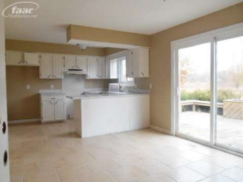 2190 West Lake Road Clio, MI 48420 - Photo 19 of 22 20386891-20.JPG