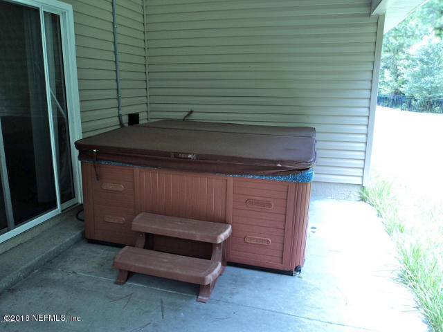5962 Round Table Road Jacksonville, FL 32254 - Photo 11 of 12 round table 11