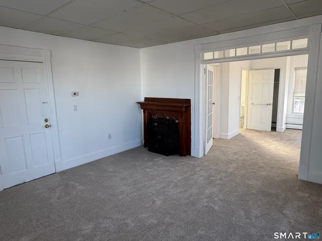 $1,075 | 183 East Main Street, Middletown, CT 06457