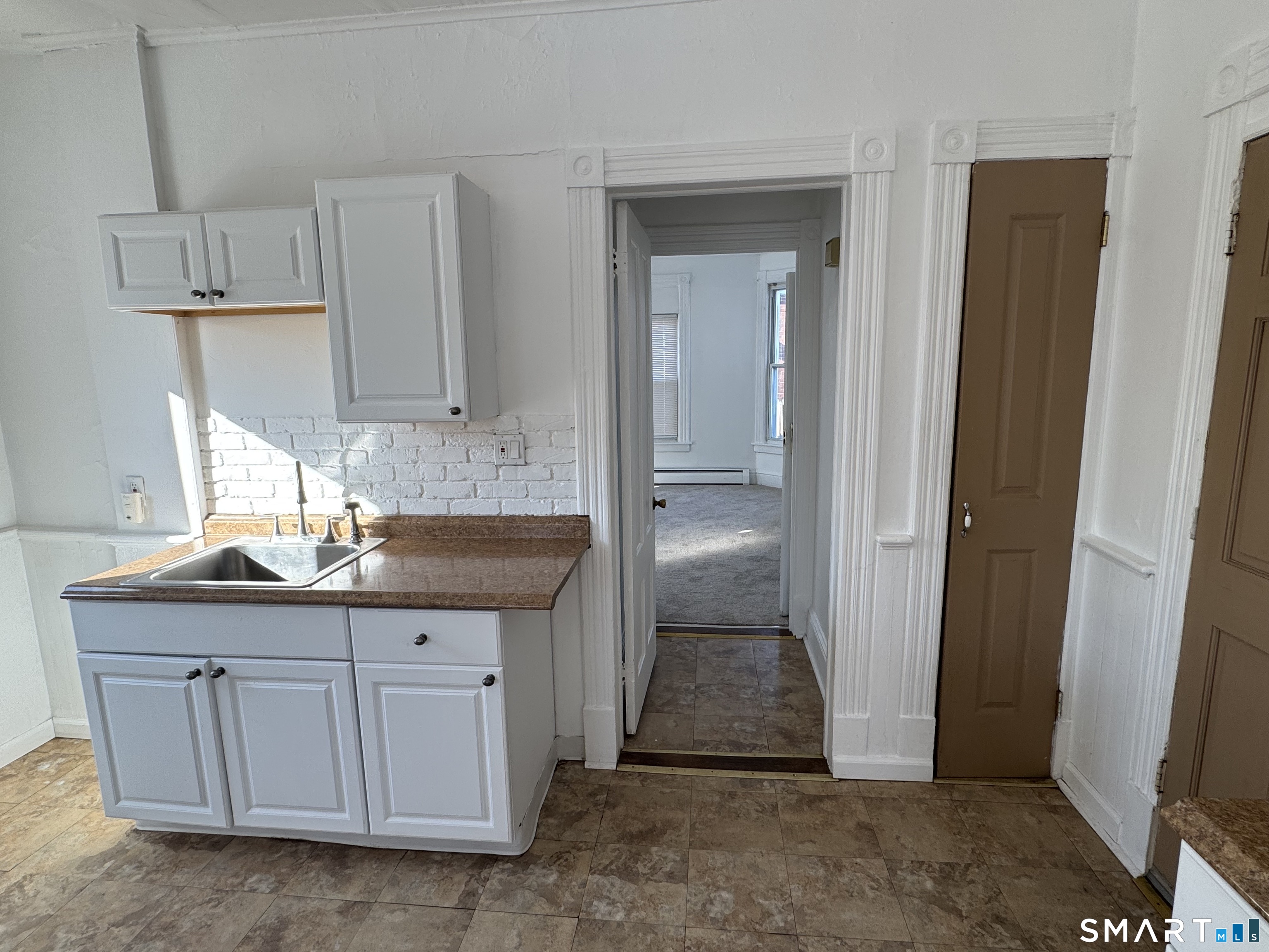 183 East Main Street Middletown, CT 06457 - Photo 7 of 15