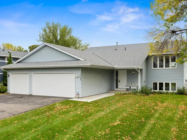$430,000 | 1193 Shawmut Street South, Shakopee, MN 55379