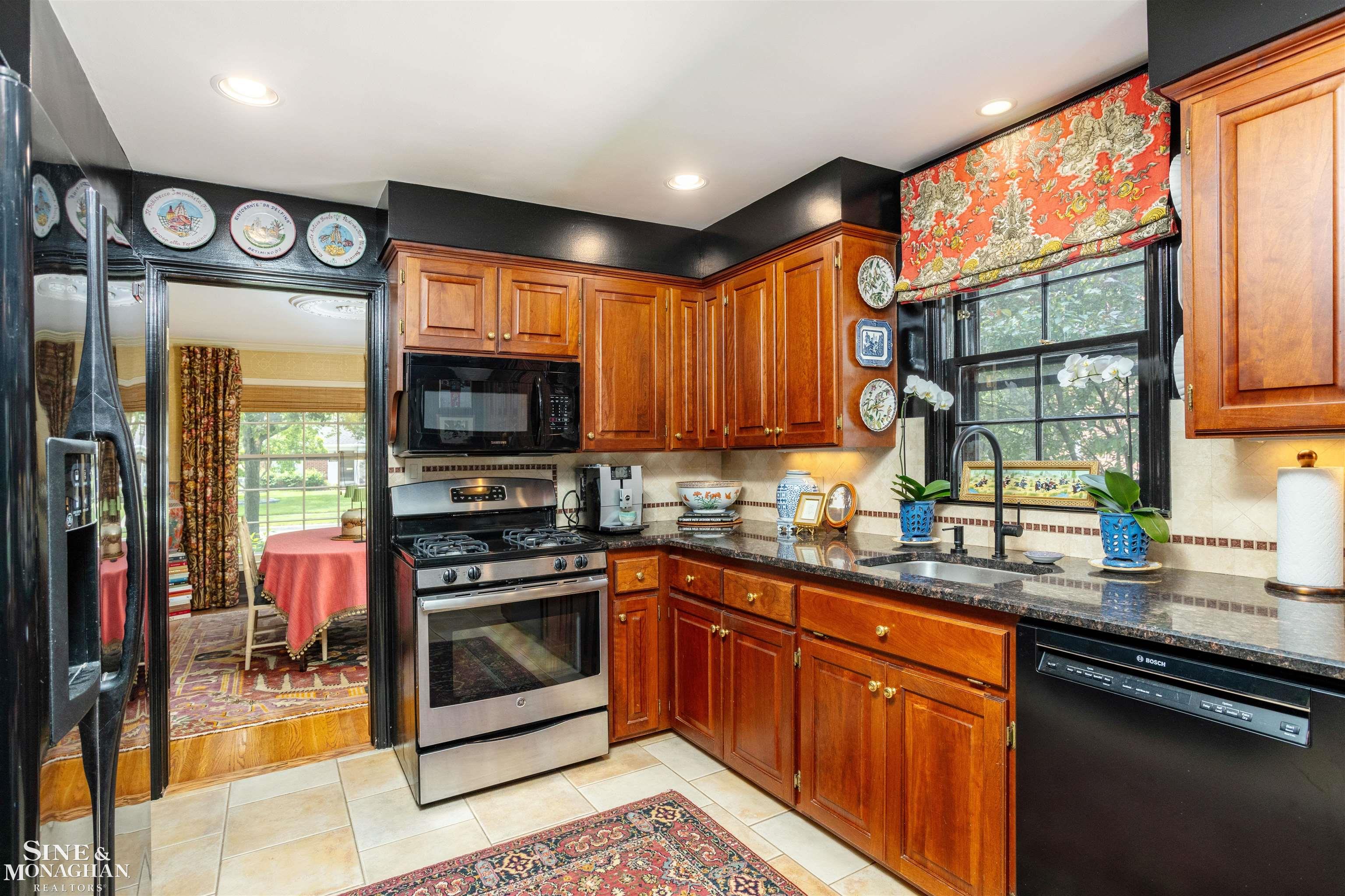 1572 North Renaud Road Grosse Pointe, MI 48236 - Photo 9 of 54