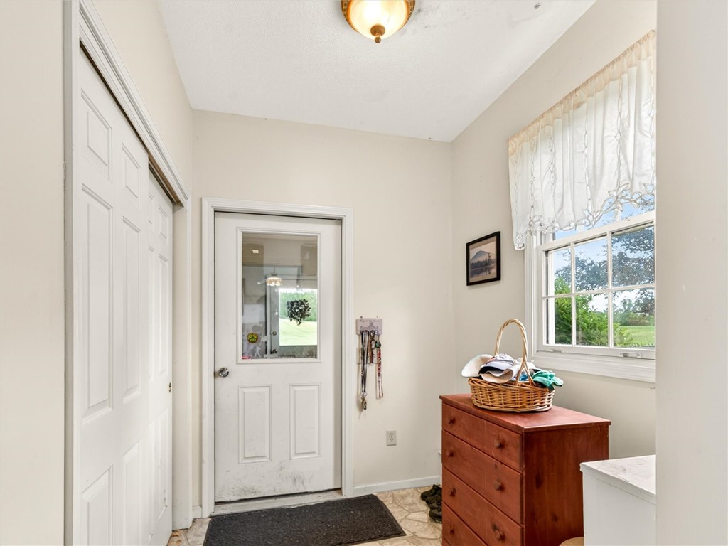 6311 Logan Road Groveland, NY 14510 - Photo 5 of 49