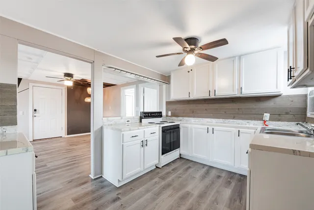 $225,000 | 514 Texas Street, Surfside Beach, TX 77541