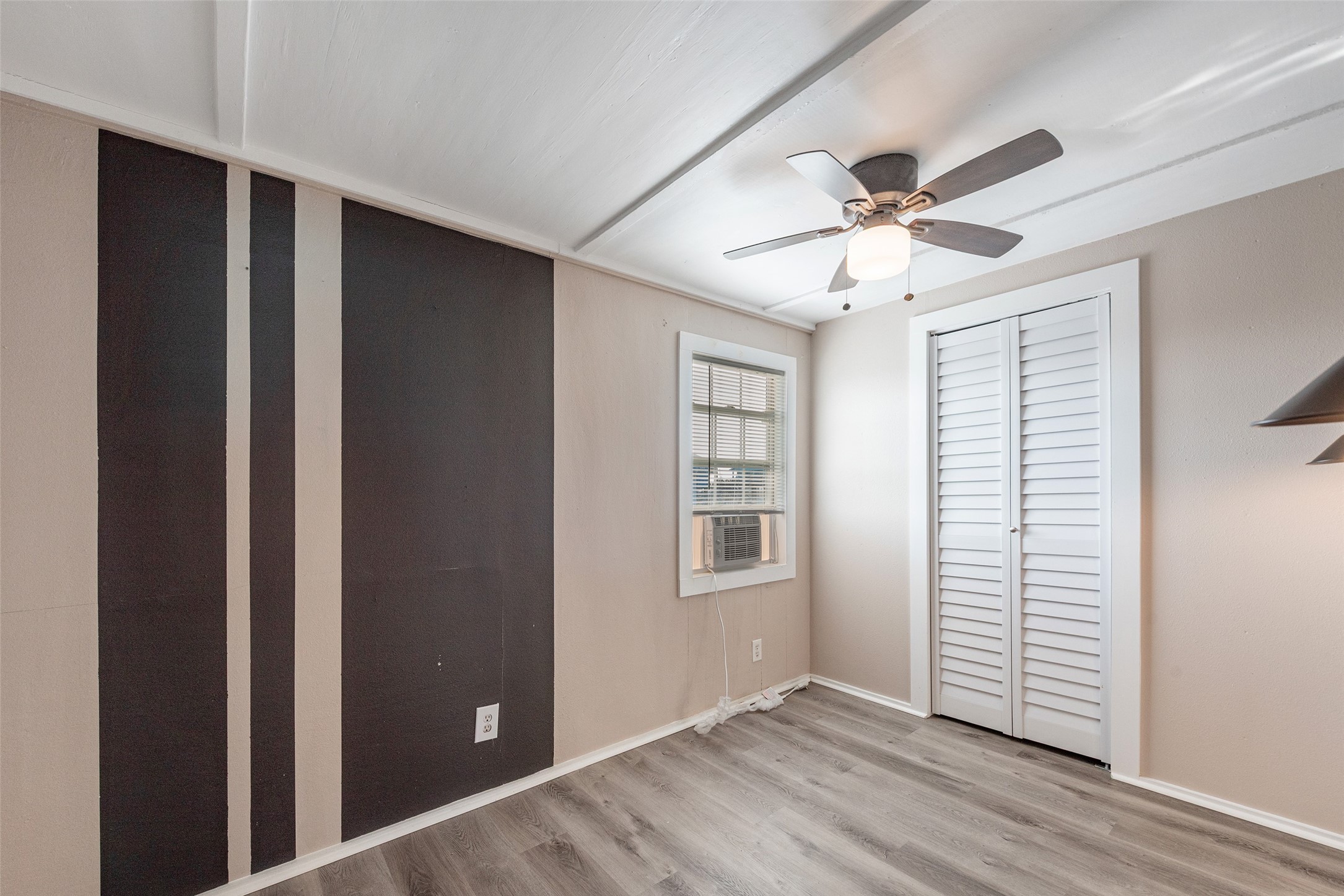 514 Texas Street Surfside Beach, TX 77541 - Photo 17 of 42