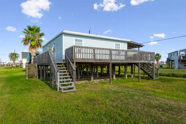$225,000 | 514 Texas Street, Surfside Beach, TX 77541