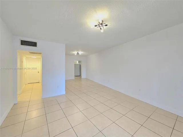 $3,250 | 1152 99th Street, Unit 28, Bay Harbor Islands, FL 33154