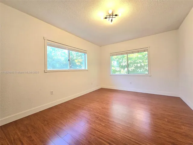 $3,250 | 1152 99th Street, Unit 28, Bay Harbor Islands, FL 33154