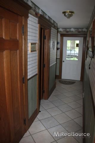 80060 Holmes Road Armada, MI 48005 - Photo 12 of 21 31152771-11.JPG