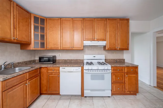 $875,000 | 45 Chestnut Street, Tuckahoe, NY 10707