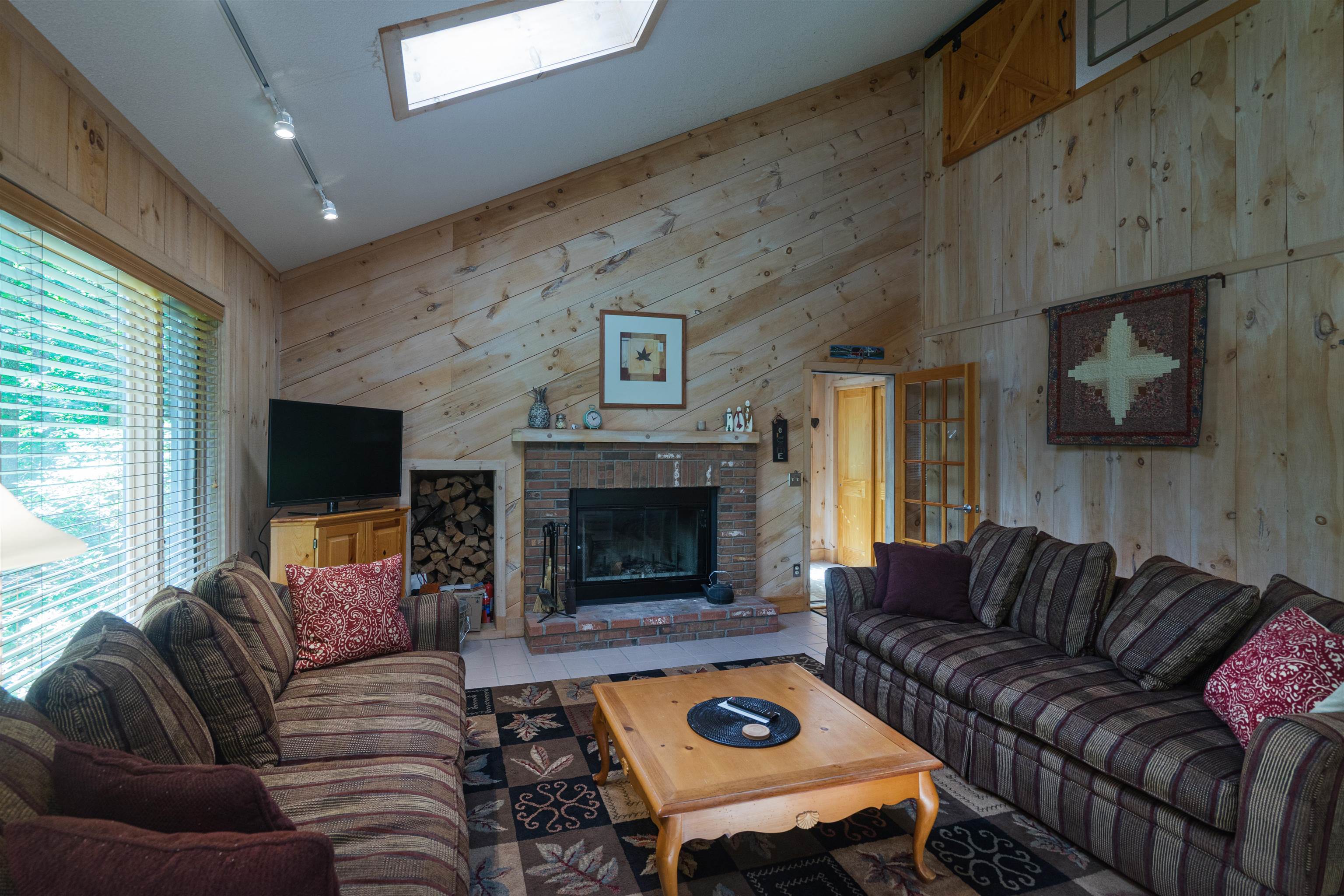 58 Colonial Ridge Road West Dover, VT 05356 - Photo 7 of 39