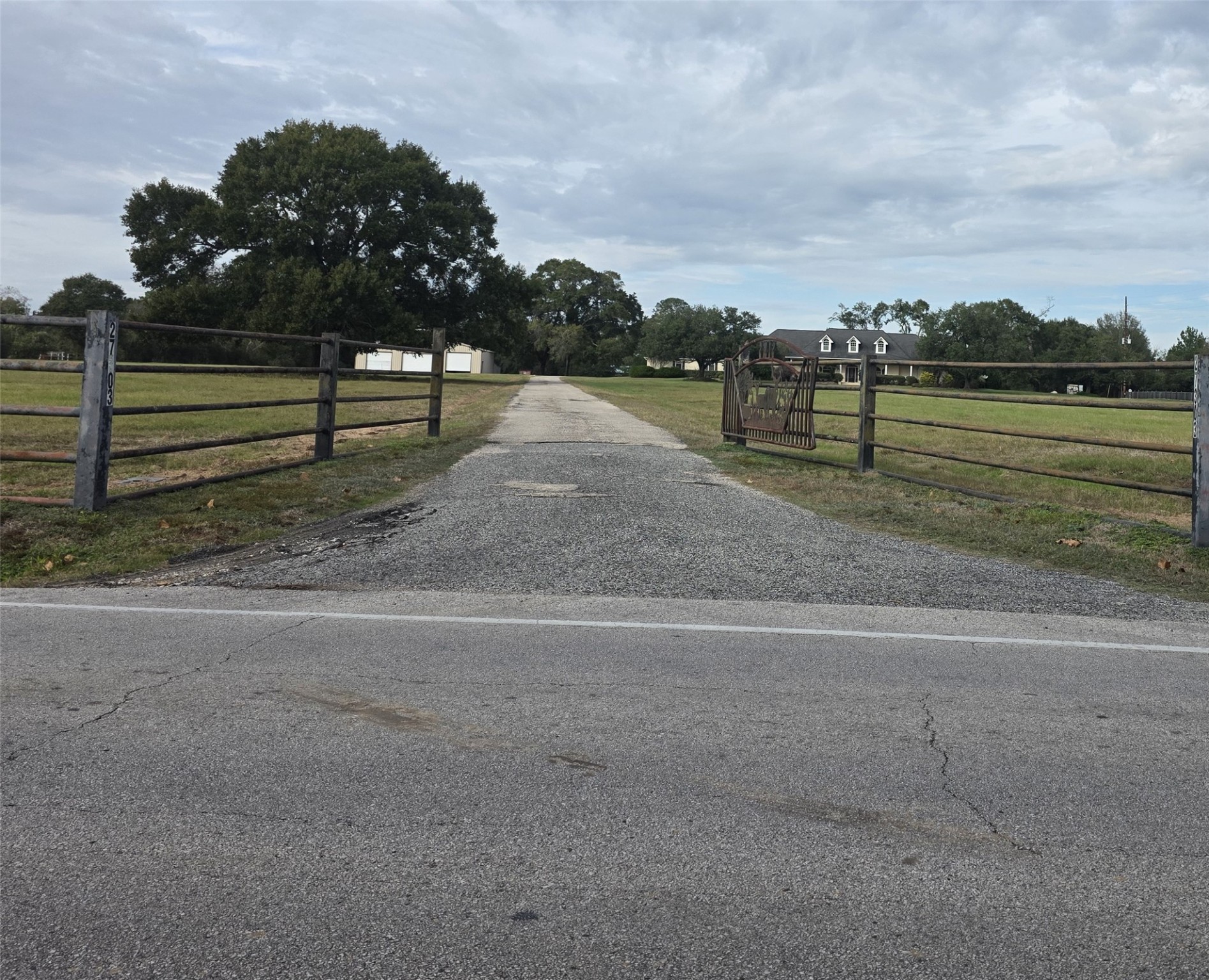 27303 Decker Prairie-Rosehill Road Magnolia, TX 77355 - Photo 2 of 9 a view of a park