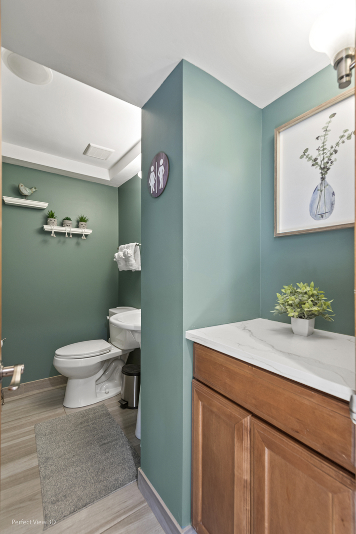 317 Mashpee Lane Schaumburg, IL 60169 - Photo 12 of 26