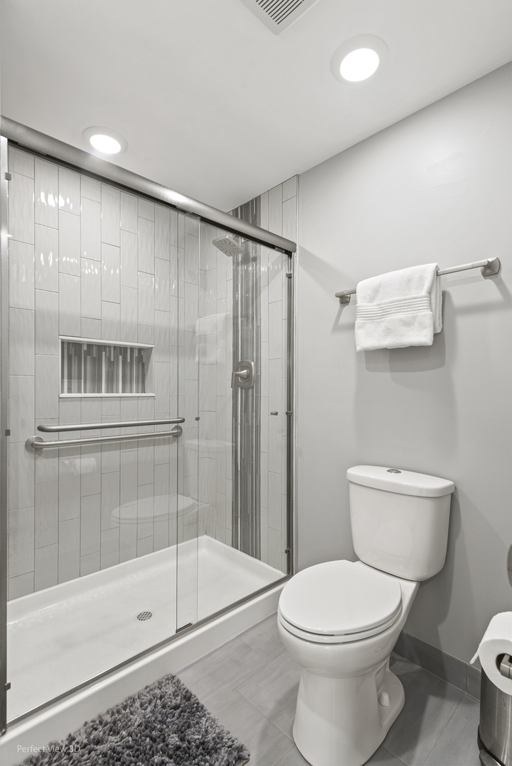 317 Mashpee Lane Schaumburg, IL 60169 - Photo 21 of 26