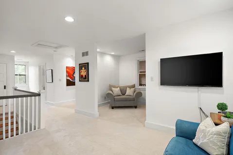 $1,590,000 | 7 Twaddell Mill Road, Wilmington, DE 19807