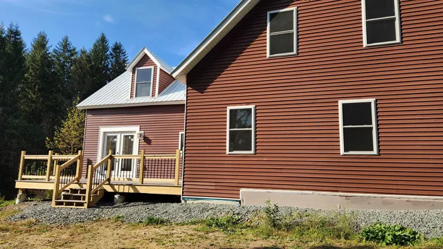 $425,000 | 79 Lund Lane, Granby, VT 05840