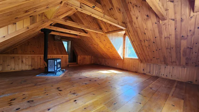 $425,000 | 79 Lund Lane, Granby, VT 05840