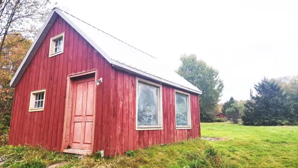 $425,000 | 79 Lund Lane, Granby, VT 05840