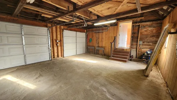 $425,000 | 79 Lund Lane, Granby, VT 05840