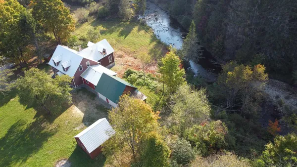 $425,000 | 79 Lund Lane, Granby, VT 05840