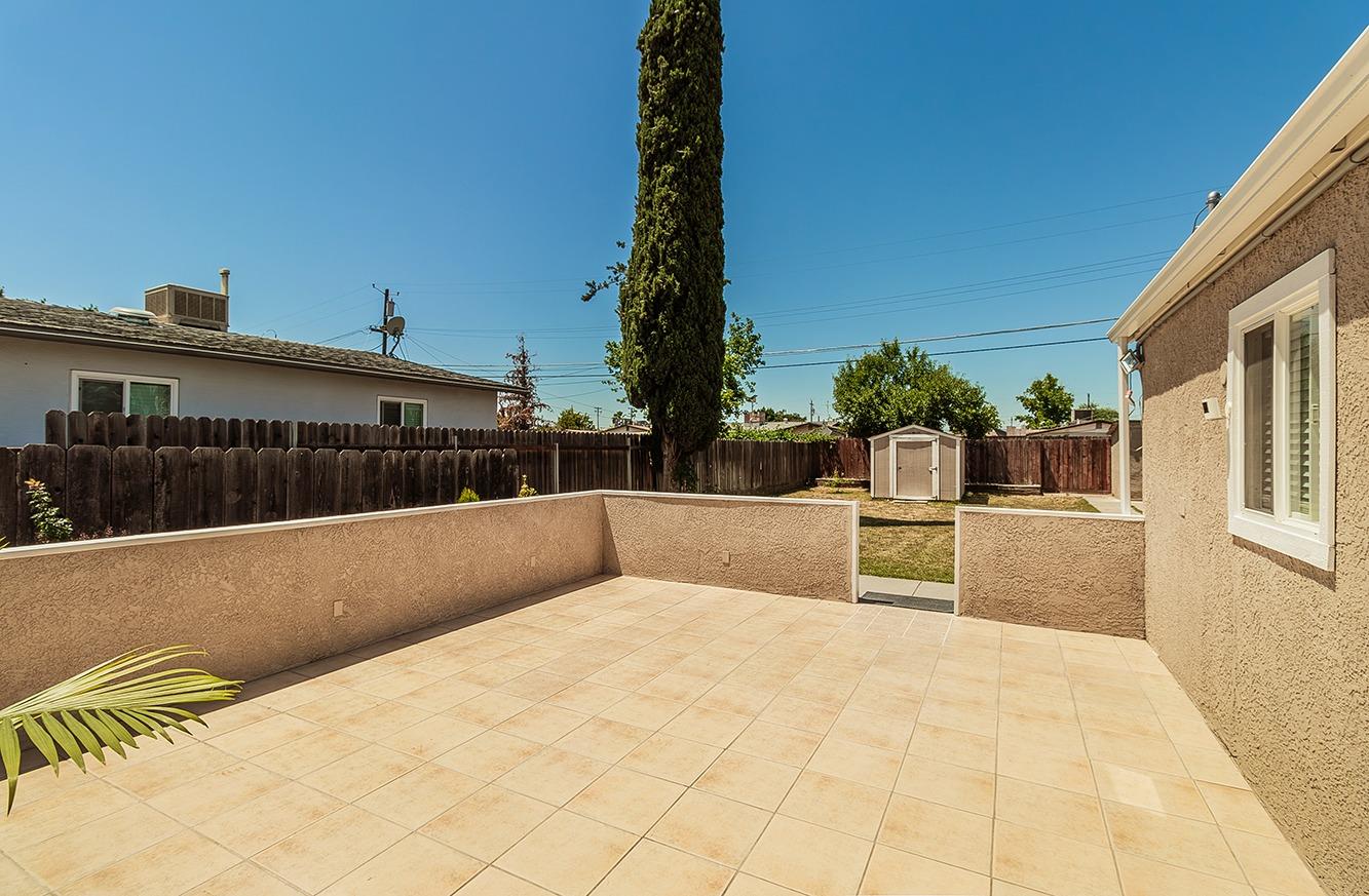 1122 Merced Street Madera, CA 93638 - Photo 20 of 31 Gallery Image 20