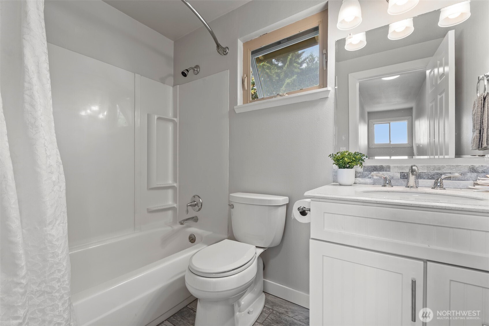 22014 5th Avenue West Bothell, WA 98021 - Photo 22 of 26