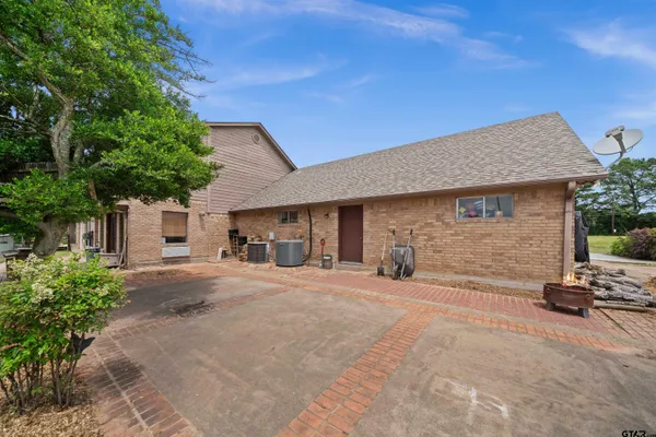 $645,000 | 126 County Road 4212, Jacksonville, TX 75766