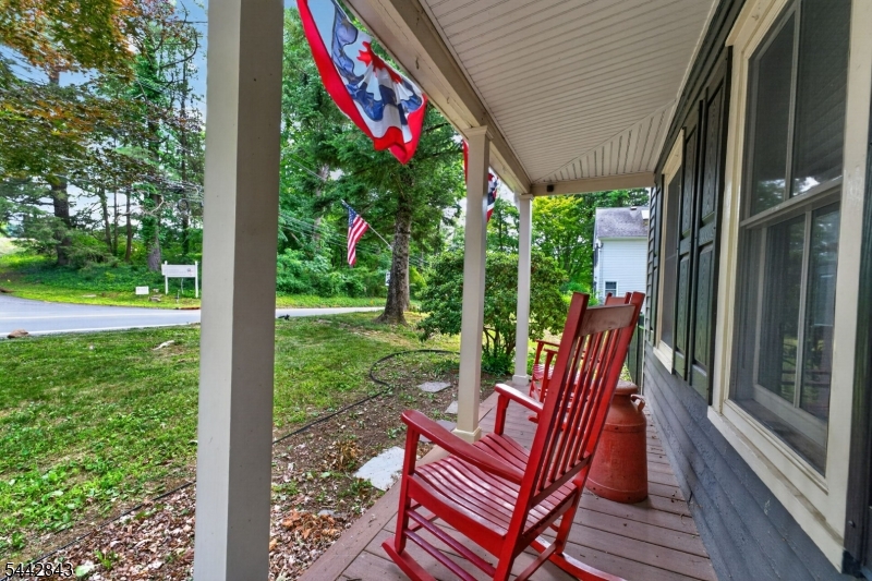 79 West Main Street Mendham, NJ 07945 - Photo 5 of 31