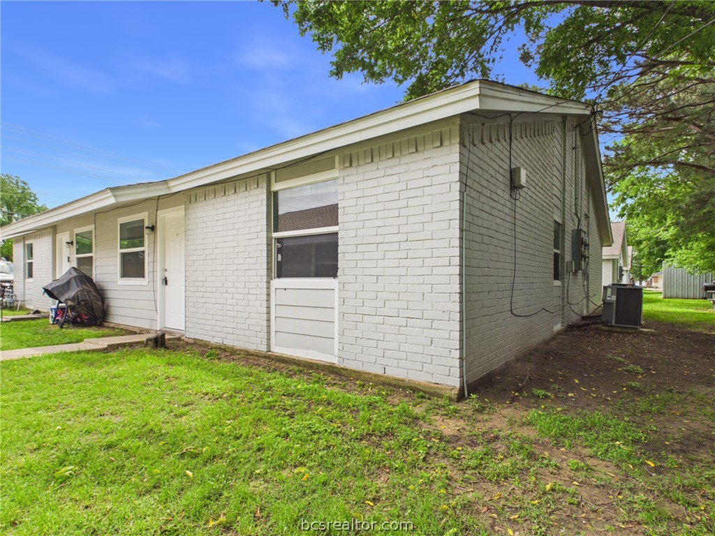 1902 Finfeather Road, Unit B Bryan, TX 77801 - Photo 1 of 15 Gallery Image 1