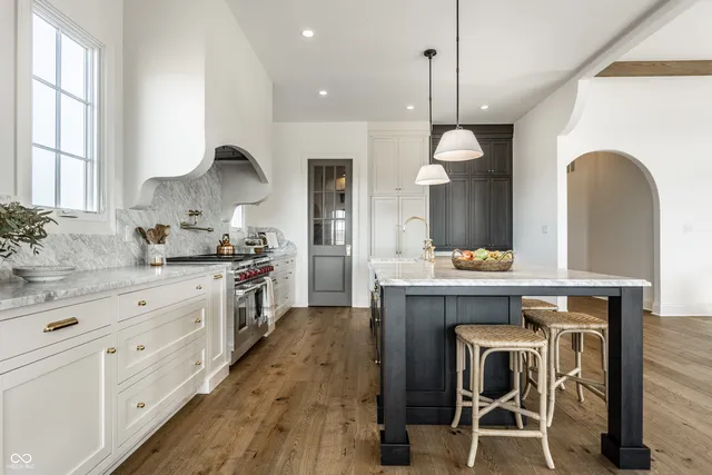 $1,680,000 | 3528 Marketplace Court, Zionsville, IN 46077