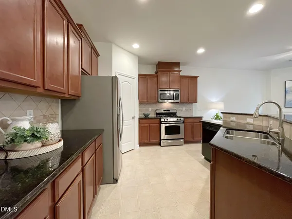 $1,895 | 8257 Primanti Boulevard, Raleigh, NC 27612