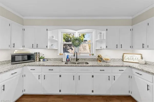 $325,000 | 612 Reeder Road, Seagrove, NC 27341