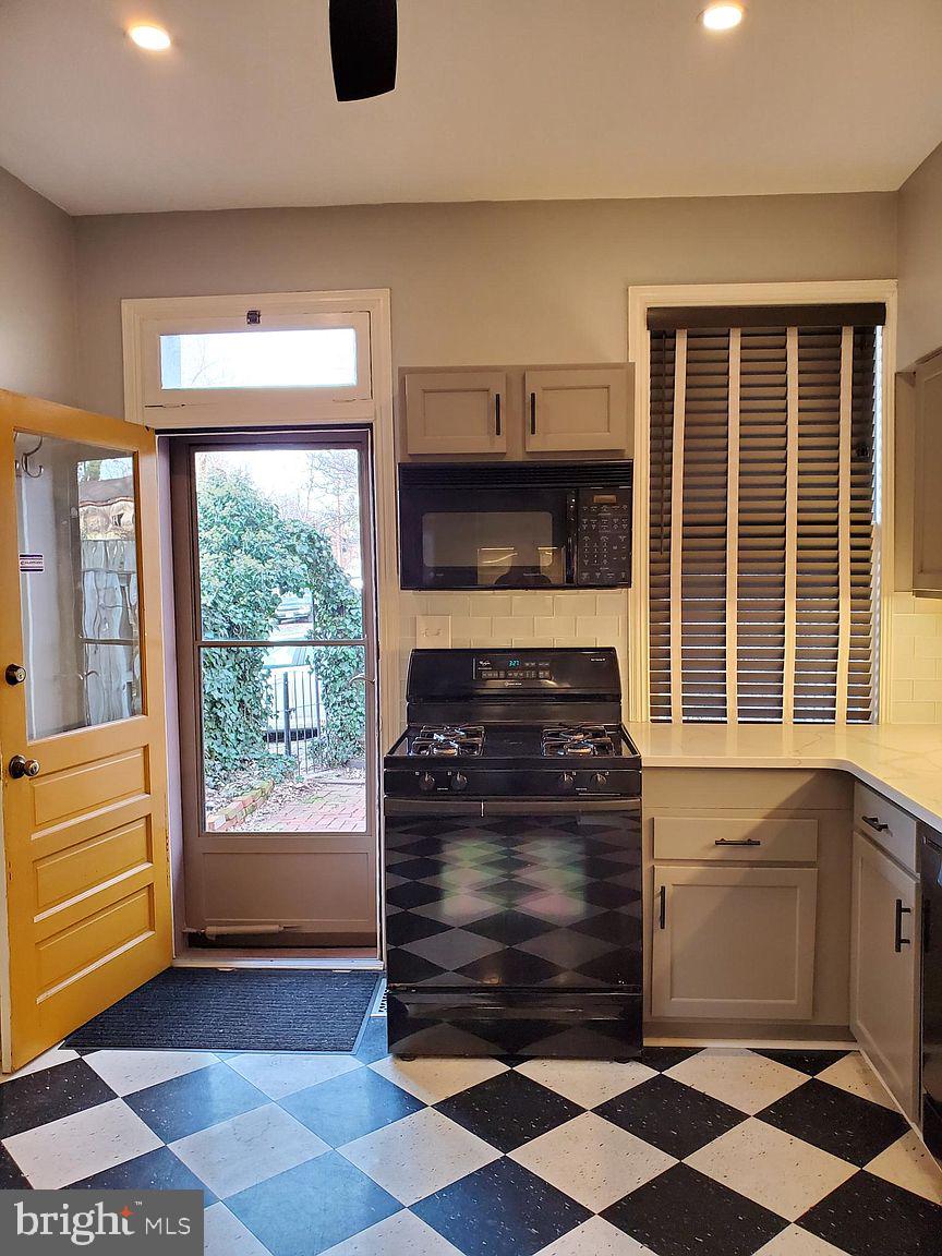 13 South S Frederick, MD 21701 - Photo 7 of 27