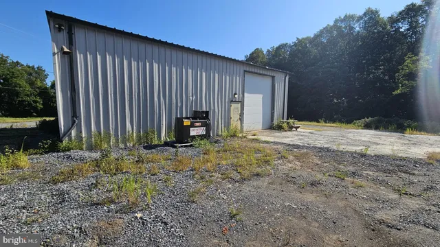 $499,999 | 10358 Stonewall Jackson Highway, Front Royal, VA 22630