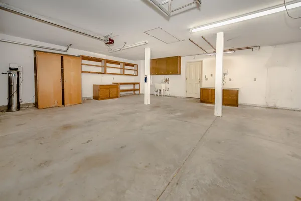 a view of a big room with closet area