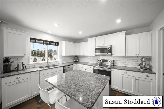 $524,500 | 8200 Misty Meadow Court, Byron Center, MI 49315