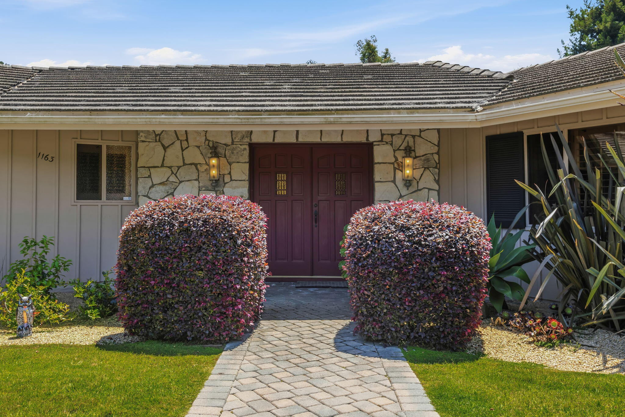 1163 Camino Viejo Road Montecito, CA 93108 - Photo 7 of 56 06-Front Entrance