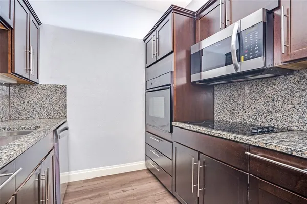 $1,000 | 9254 Forest Lane, Unit 107, Dallas, TX 75243