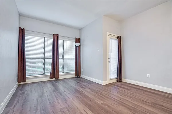 $1,000 | 9254 Forest Lane, Unit 107, Dallas, TX 75243