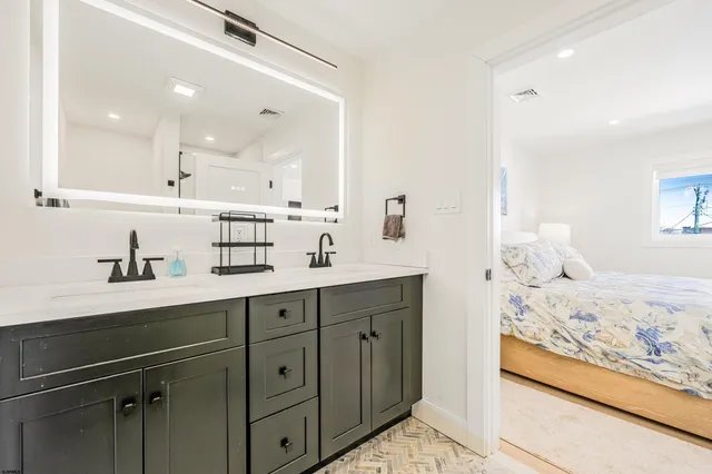 $25,000 | 121 North Clermont Avenue, Margate City, NJ 08402