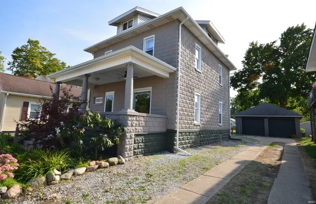 $239,900 | 804 Van Buren Street, Walkerton, IN 46574